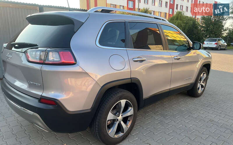 Внедорожник / Кроссовер Jeep Cherokee 2020 в Львове