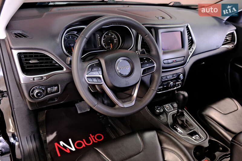 Внедорожник / Кроссовер Jeep Cherokee 2020 в Одессе
