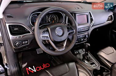 Позашляховик / Кросовер Jeep Cherokee 2020 в  фото 29 Позашляховик / Кросовер Jeep Cherokee 2020 в