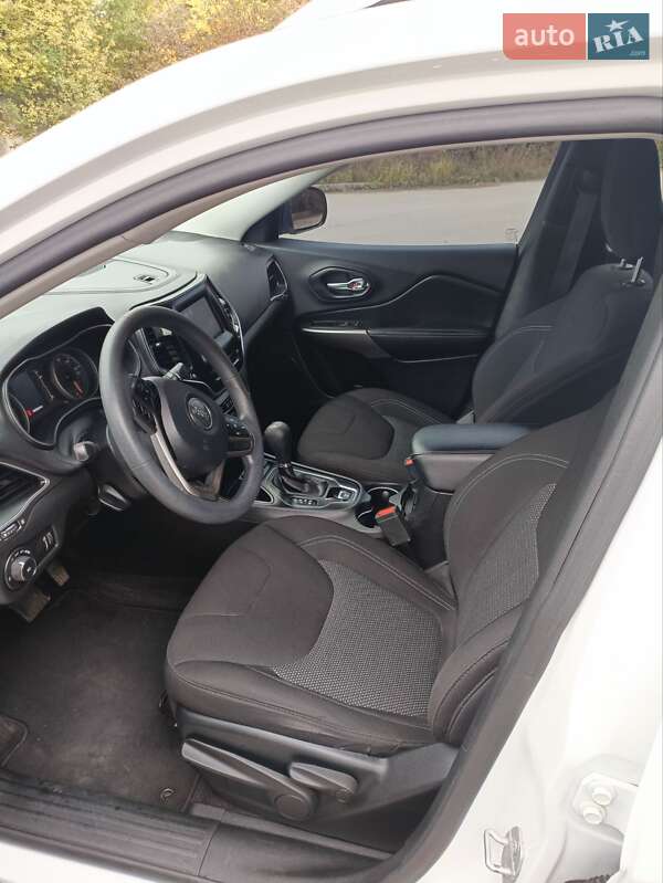 Позашляховик / Кросовер Jeep Cherokee 2018 в Івано-Франківську