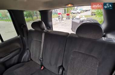 Позашляховик / Кросовер Jeep Cherokee 2002 в  фото 6 Позашляховик / Кросовер Jeep Cherokee 2002 в