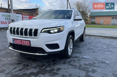 Внедорожник / Кроссовер Jeep Cherokee 2019 в 