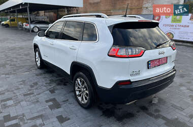 Внедорожник / Кроссовер Jeep Cherokee 2019 в 