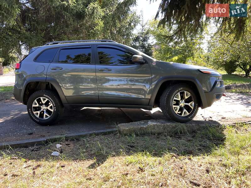 Внедорожник / Кроссовер Jeep Cherokee 2014 в Дубно фото 26 Внедорожник / Кроссовер Jeep Cherokee 2014 в Дубно