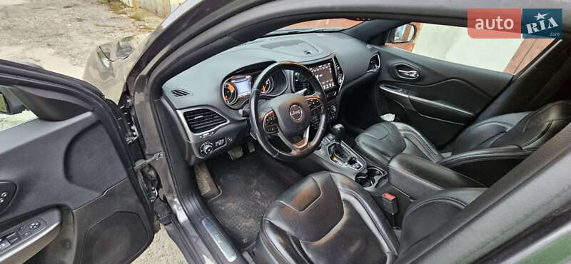 Внедорожник / Кроссовер Jeep Cherokee 2018 в Ровно фото 5 Внедорожник / Кроссовер Jeep Cherokee 2018 в Ровно