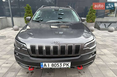 Внедорожник / Кроссовер Jeep Cherokee 2019 в 