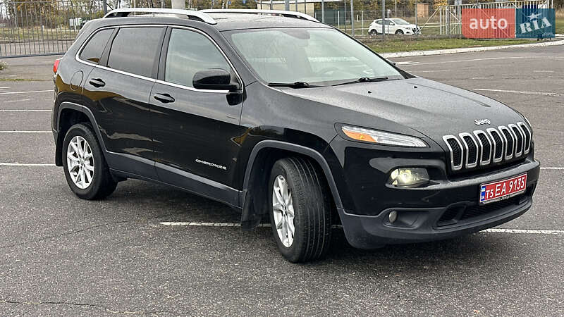 Позашляховик / Кросовер Jeep Cherokee 2017 в Полтаві фото 6 Позашляховик / Кросовер Jeep Cherokee 2017 в Полтаві
