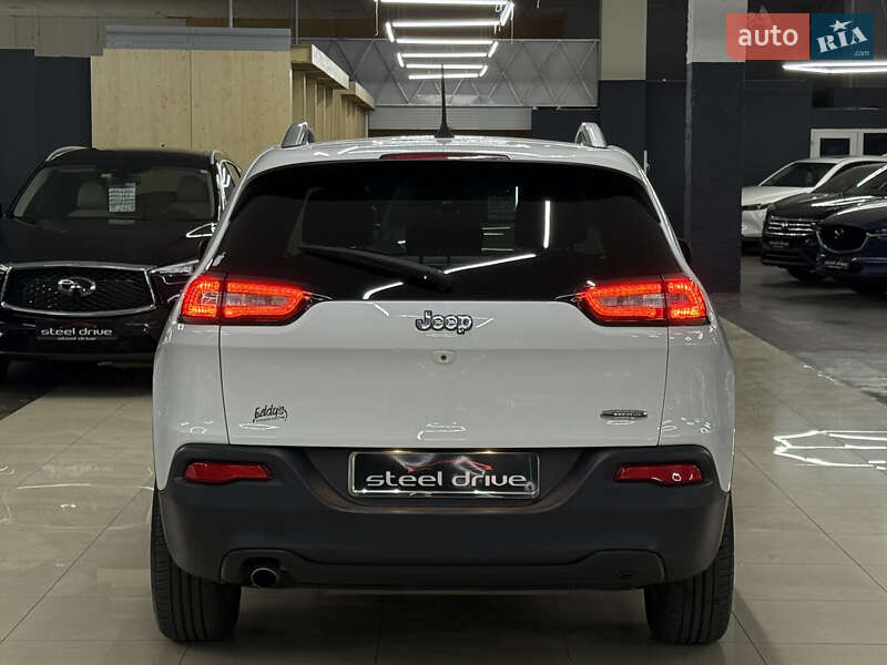 Позашляховик / Кросовер Jeep Cherokee 2017 в Миколаєві фото 11 Позашляховик / Кросовер Jeep Cherokee 2017 в Миколаєві