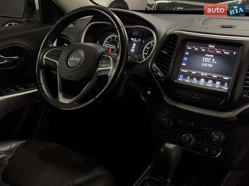 Позашляховик / Кросовер Jeep Cherokee 2017 в Миколаєві фото 26 Позашляховик / Кросовер Jeep Cherokee 2017 в Миколаєві