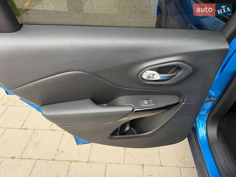 Позашляховик / Кросовер Jeep Cherokee 2021 в Вінниці