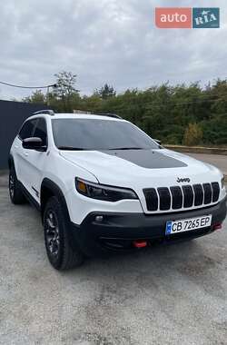 Внедорожник / Кроссовер Jeep Cherokee 2022 в 