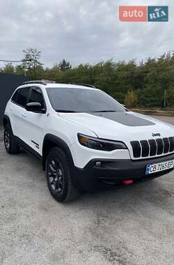 Внедорожник / Кроссовер Jeep Cherokee 2022 в 
