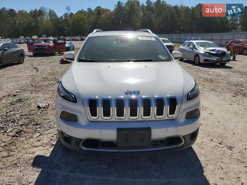 Внедорожник / Кроссовер Jeep Cherokee 2015 в Черкассах фото 5 Внедорожник / Кроссовер Jeep Cherokee 2015 в Черкассах