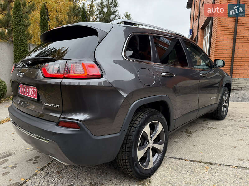 Внедорожник / Кроссовер Jeep Cherokee 2020 в Лубнах фото 23 Внедорожник / Кроссовер Jeep Cherokee 2020 в Лубнах