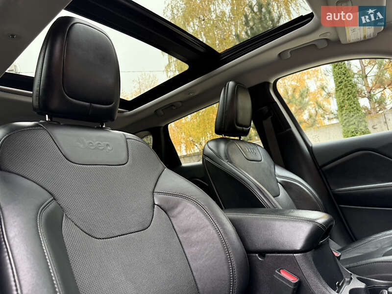 Внедорожник / Кроссовер Jeep Cherokee 2020 в Лубнах фото 55 Внедорожник / Кроссовер Jeep Cherokee 2020 в Лубнах