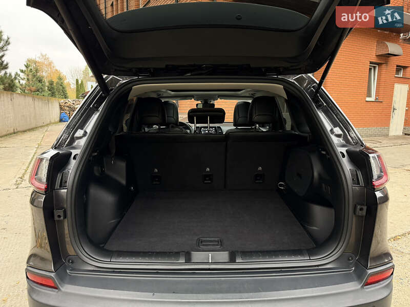 Внедорожник / Кроссовер Jeep Cherokee 2020 в Лубнах фото 65 Внедорожник / Кроссовер Jeep Cherokee 2020 в Лубнах