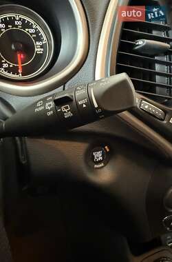 Позашляховик / Кросовер Jeep Cherokee 2015 в  фото 40 Позашляховик / Кросовер Jeep Cherokee 2015 в