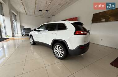 Позашляховик / Кросовер Jeep Cherokee 2015 в  фото 17 Позашляховик / Кросовер Jeep Cherokee 2015 в
