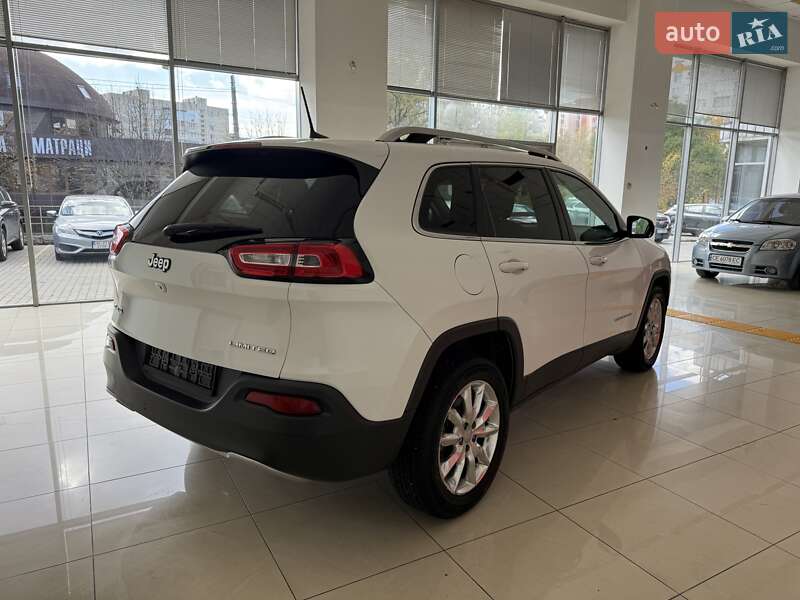 Внедорожник / Кроссовер Jeep Cherokee 2015 в Черновцах фото 26 Внедорожник / Кроссовер Jeep Cherokee 2015 в Черновцах