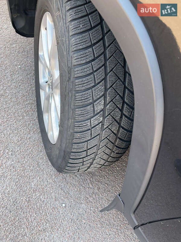 Внедорожник / Кроссовер Jeep Cherokee 2015 в Киеве фото 27 Внедорожник / Кроссовер Jeep Cherokee 2015 в Киеве