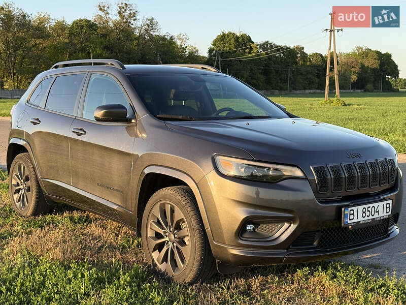 Позашляховик / Кросовер Jeep Cherokee 2019 в Полтаві фото 15 Позашляховик / Кросовер Jeep Cherokee 2019 в Полтаві
