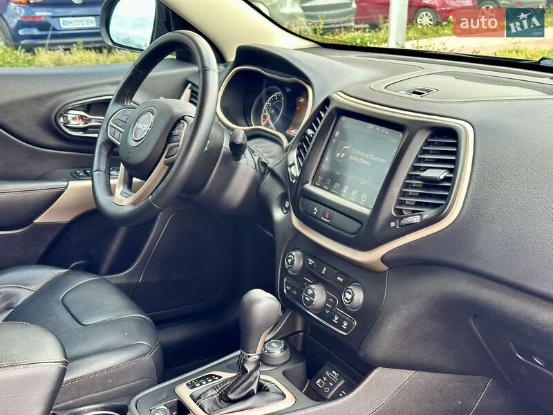 Позашляховик / Кросовер Jeep Cherokee 2017 в Вінниці фото 84 Позашляховик / Кросовер Jeep Cherokee 2017 в Вінниці