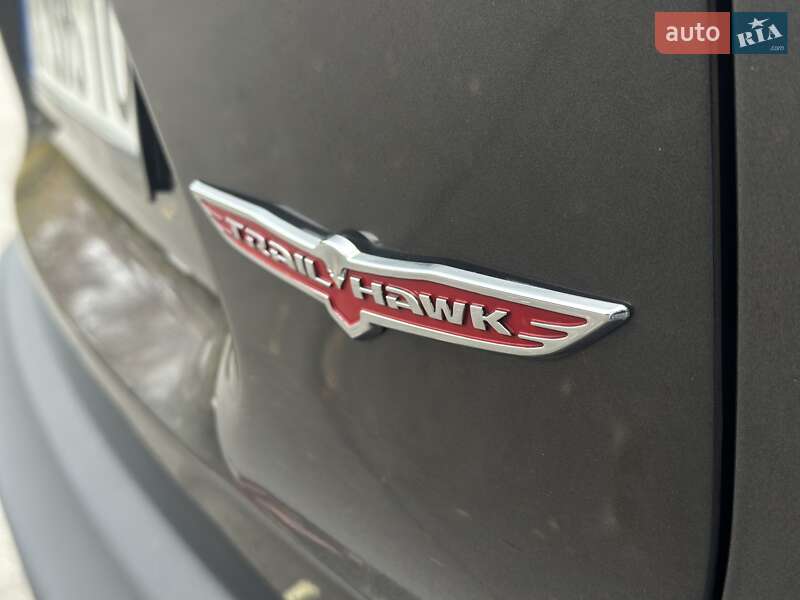 Внедорожник / Кроссовер Jeep Cherokee 2018 в Киеве фото 38 Внедорожник / Кроссовер Jeep Cherokee 2018 в Киеве