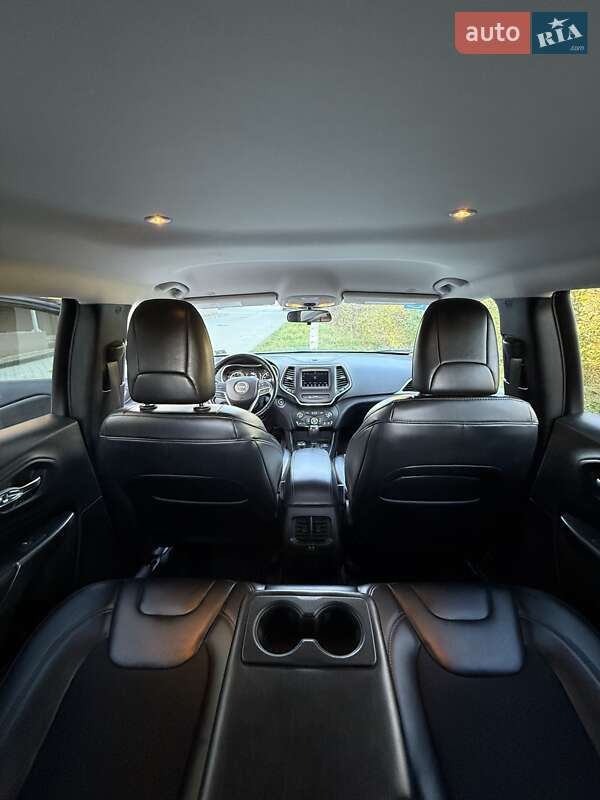 Внедорожник / Кроссовер Jeep Cherokee 2020 в Львове фото 13 Внедорожник / Кроссовер Jeep Cherokee 2020 в Львове