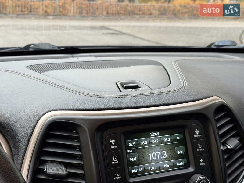 Внедорожник / Кроссовер Jeep Cherokee 2014 в Днепре фото 50 Внедорожник / Кроссовер Jeep Cherokee 2014 в Днепре