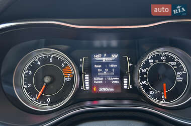 Внедорожник / Кроссовер Jeep Cherokee 2019 в Дубно