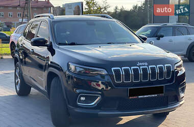 Внедорожник / Кроссовер Jeep Cherokee 2018 в 