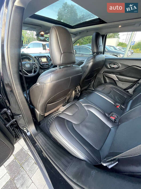 Позашляховик / Кросовер Jeep Cherokee 2018 в Львові фото 22 Позашляховик / Кросовер Jeep Cherokee 2018 в Львові