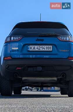 Позашляховик / Кросовер Jeep Cherokee 2018 в  фото 6 Позашляховик / Кросовер Jeep Cherokee 2018 в