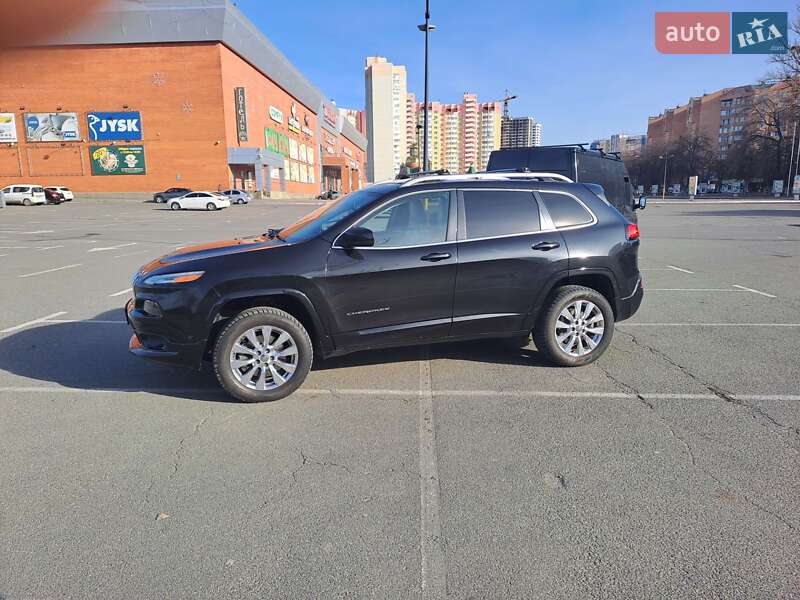 Внедорожник / Кроссовер Jeep Cherokee 2016 в Броварах