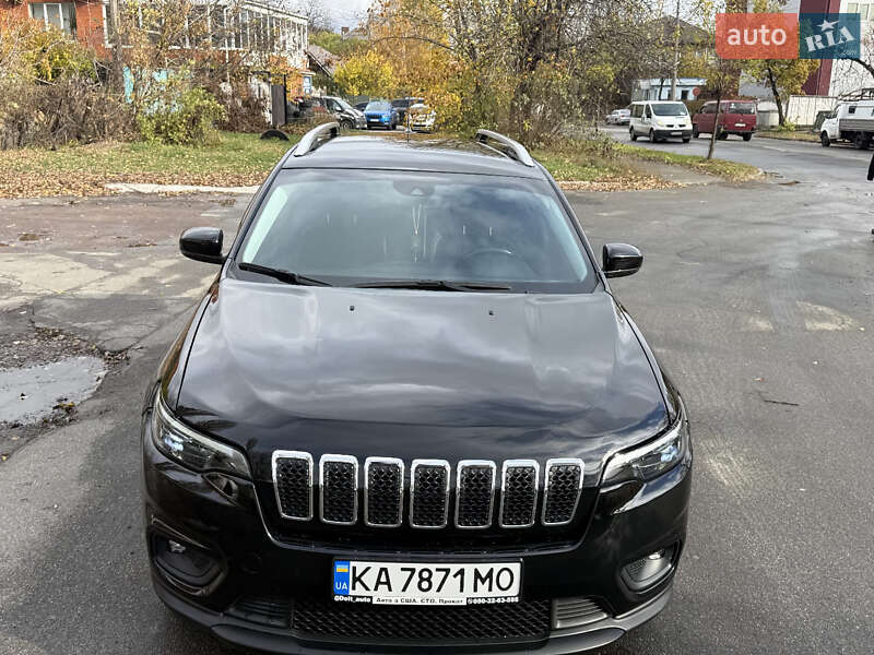 Внедорожник / Кроссовер Jeep Cherokee 2020 в Киеве
