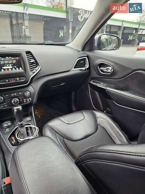 Внедорожник / Кроссовер Jeep Cherokee 2021 в Харькове фото 11 Внедорожник / Кроссовер Jeep Cherokee 2021 в Харькове