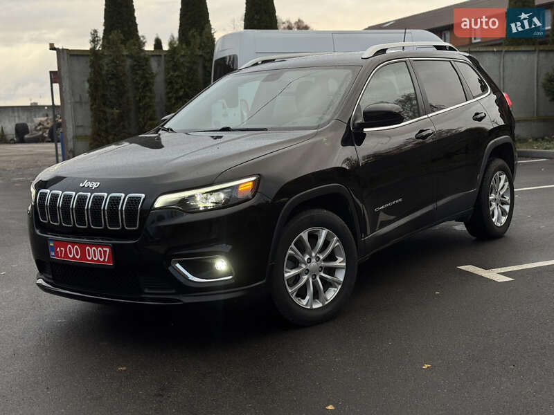 Внедорожник / Кроссовер Jeep Cherokee 2019 в Лубнах