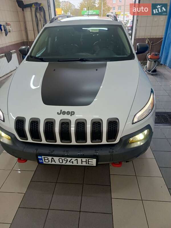 Внедорожник / Кроссовер Jeep Cherokee 2017 в Кропивницком фото 3 Внедорожник / Кроссовер Jeep Cherokee 2017 в Кропивницком