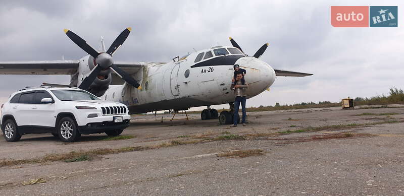 Внедорожник / Кроссовер Jeep Cherokee 2015 в Хмельницком фото 8 Внедорожник / Кроссовер Jeep Cherokee 2015 в Хмельницком