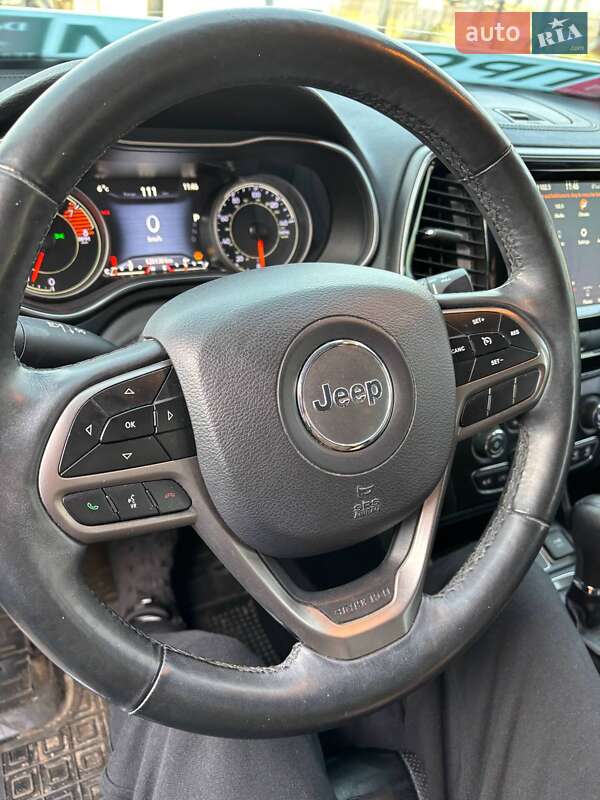 Внедорожник / Кроссовер Jeep Cherokee 2019 в Полтаве фото 21 Внедорожник / Кроссовер Jeep Cherokee 2019 в Полтаве