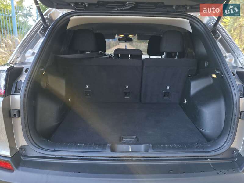 Внедорожник / Кроссовер Jeep Cherokee 2019 в Буче