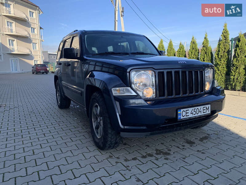 Внедорожник / Кроссовер Jeep Cherokee 2008 в Черновцах фото 4 Внедорожник / Кроссовер Jeep Cherokee 2008 в Черновцах