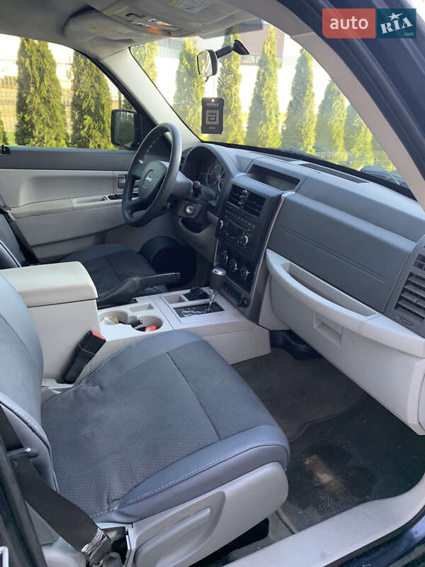 Внедорожник / Кроссовер Jeep Cherokee 2008 в Черновцах фото 18 Внедорожник / Кроссовер Jeep Cherokee 2008 в Черновцах