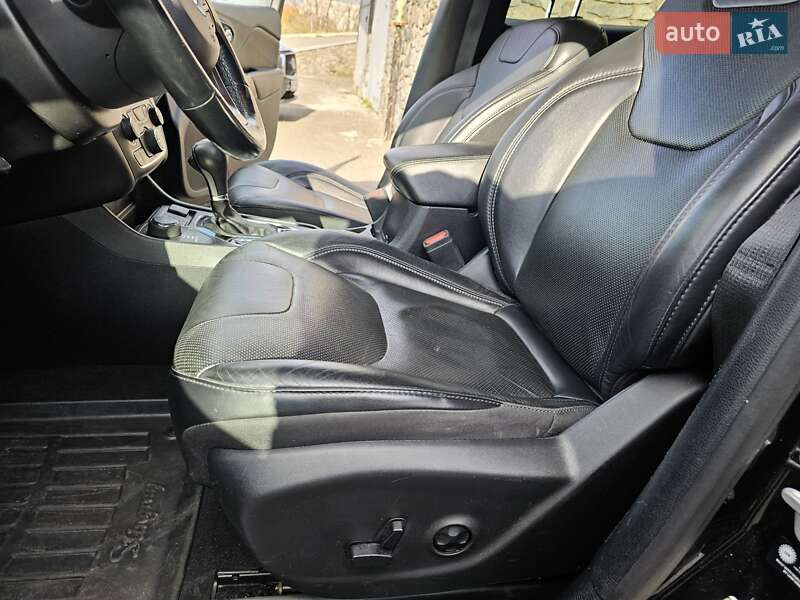 Внедорожник / Кроссовер Jeep Cherokee 2020 в Белой Церкви