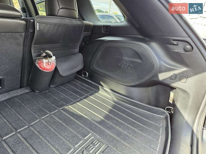 Внедорожник / Кроссовер Jeep Cherokee 2020 в Белой Церкви