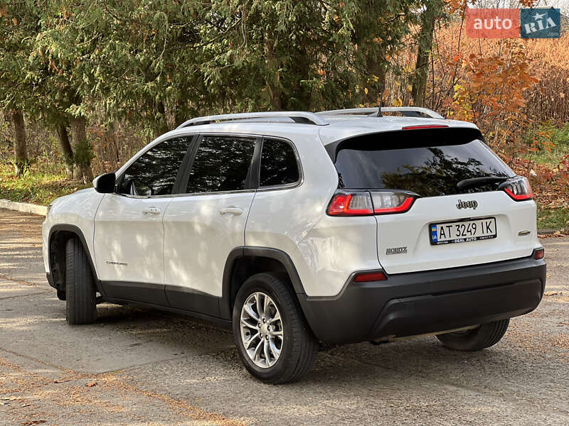 Внедорожник / Кроссовер Jeep Cherokee 2018 в Надворной фото 5 Внедорожник / Кроссовер Jeep Cherokee 2018 в Надворной