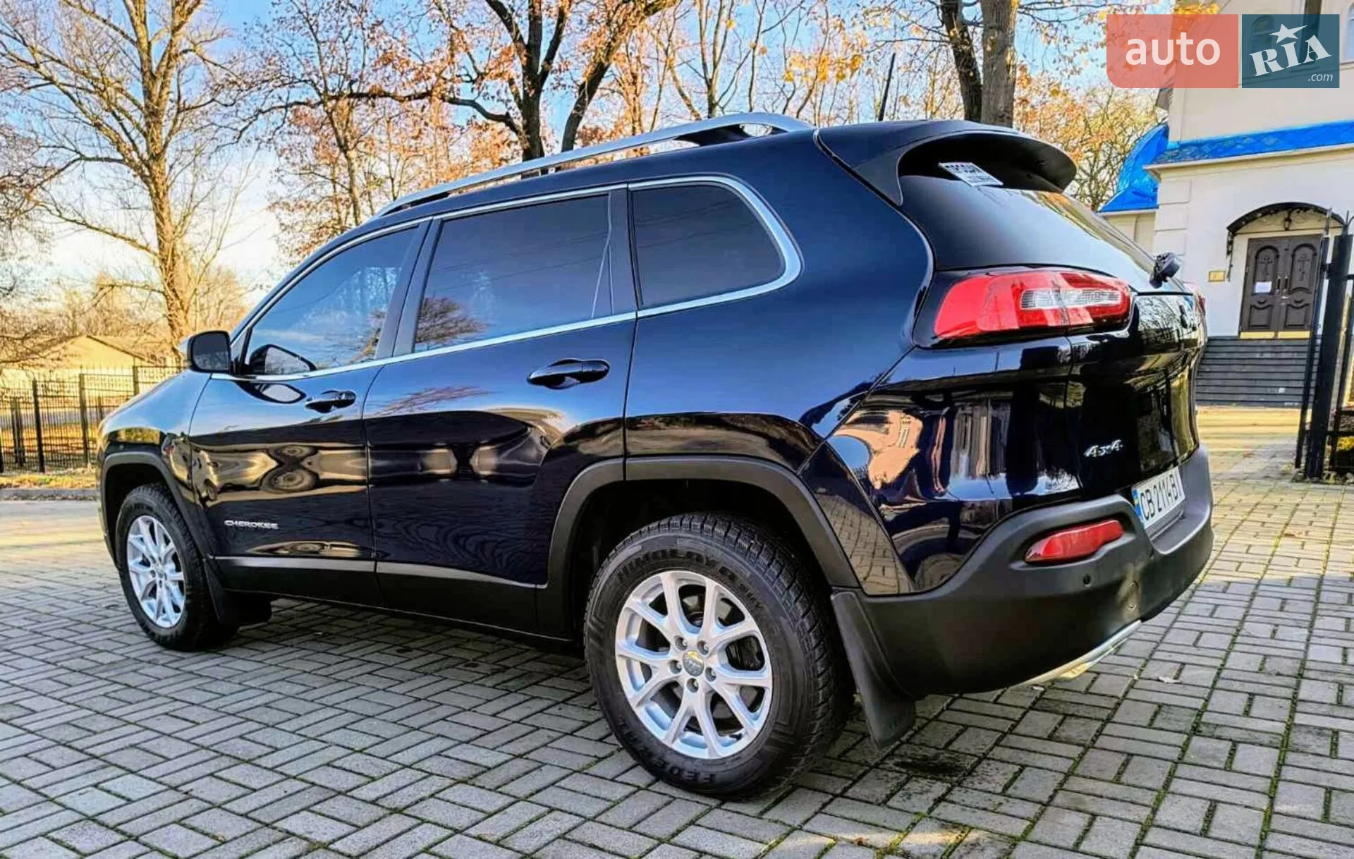 2015 Jeep Cherokee - мініатюра 10