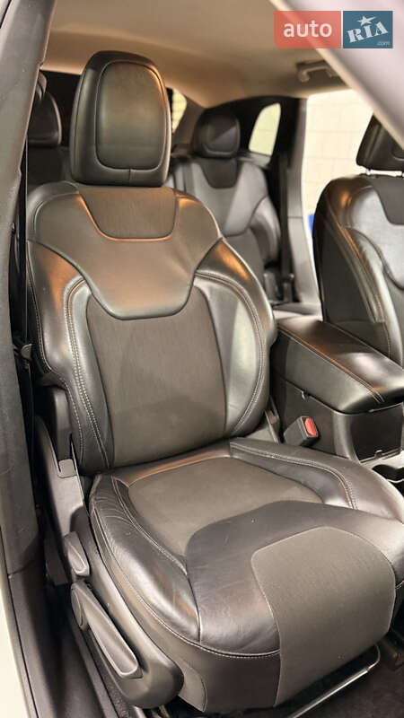 Позашляховик / Кросовер Jeep Cherokee 2017 в Дніпрі