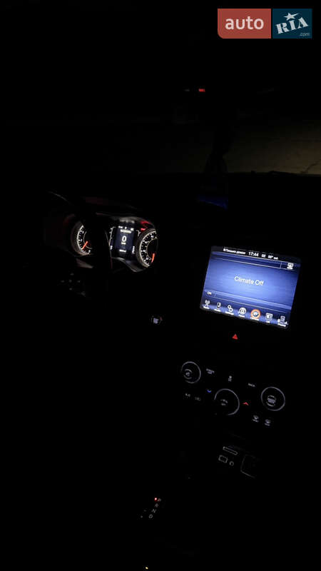 Позашляховик / Кросовер Jeep Cherokee 2017 в Дніпрі