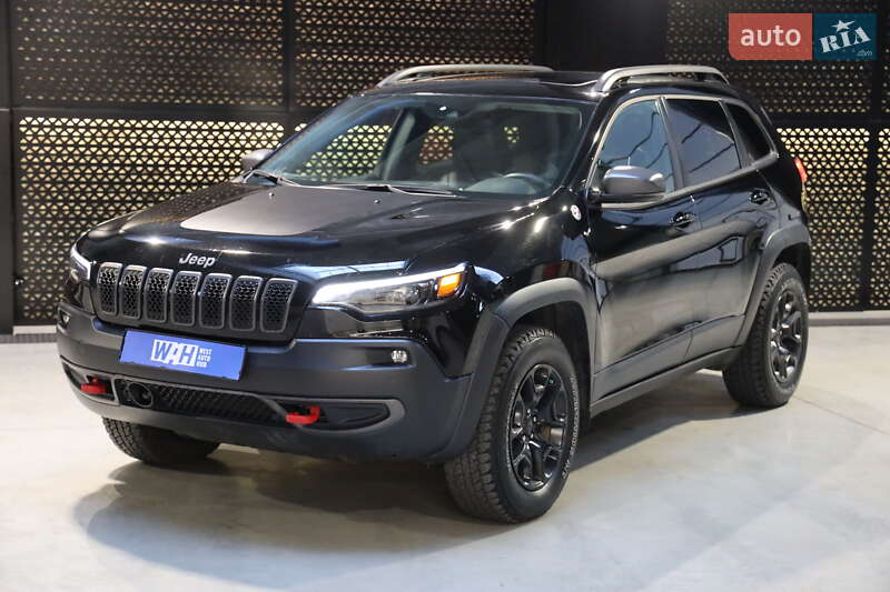 Внедорожник / Кроссовер Jeep Cherokee 2019 в Луцке